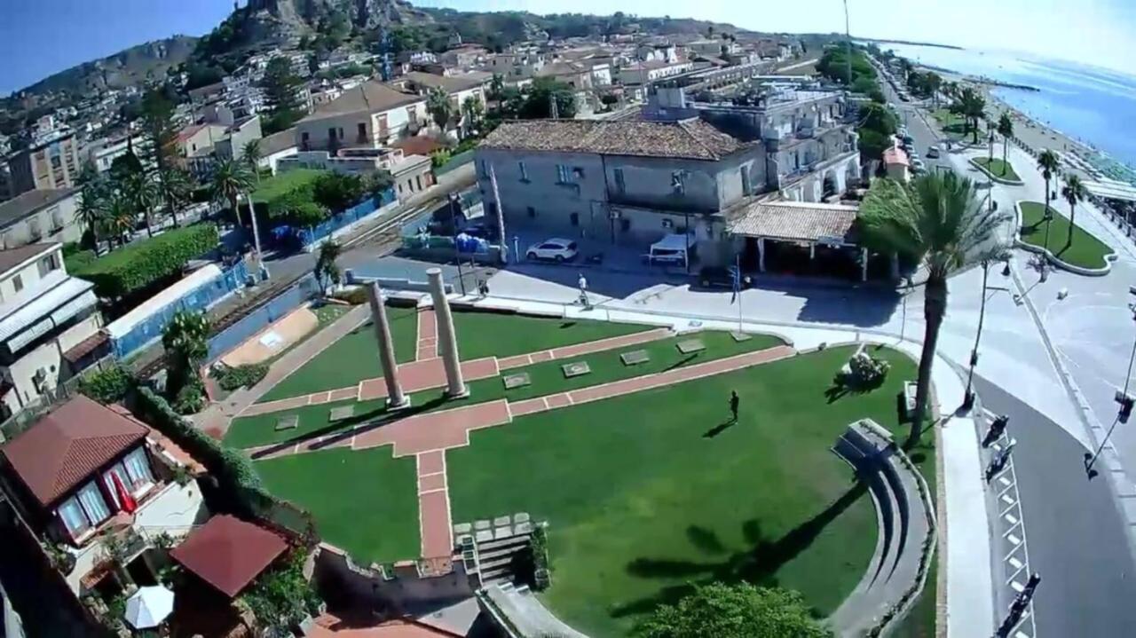Hotel Mediterraneo Roccella Ionica Zewnętrze zdjęcie