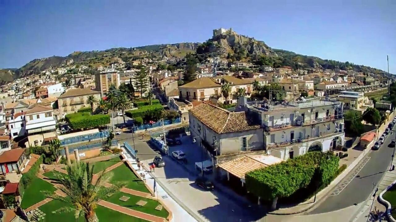 Hotel Mediterraneo Roccella Ionica Zewnętrze zdjęcie