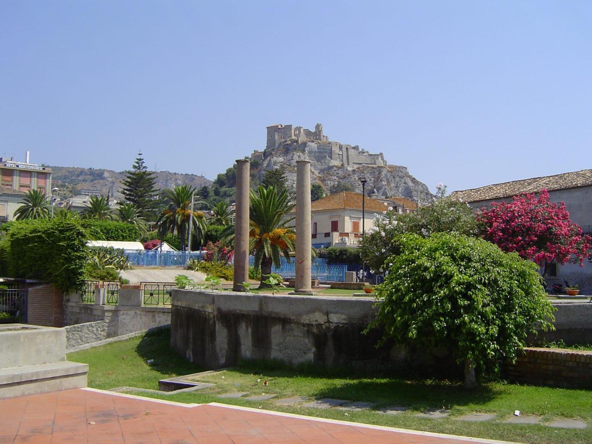 Hotel Mediterraneo Roccella Ionica Zewnętrze zdjęcie