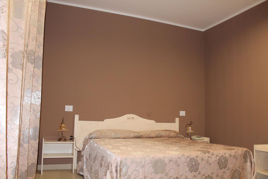 Hotel Mediterraneo Roccella Ionica Zewnętrze zdjęcie