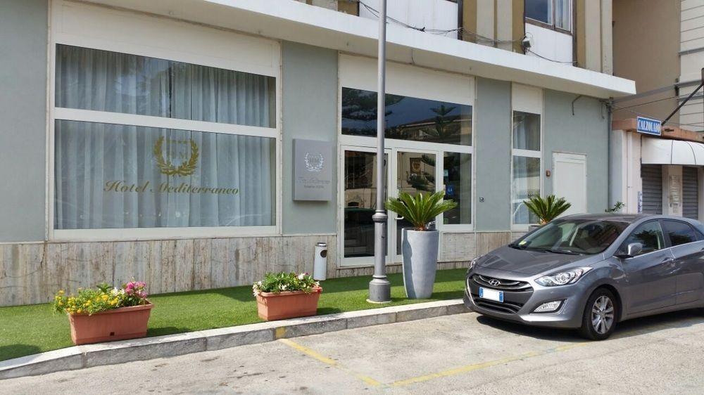 Hotel Mediterraneo Roccella Ionica Zewnętrze zdjęcie