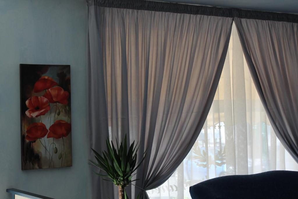 Hotel Mediterraneo Roccella Ionica Zewnętrze zdjęcie