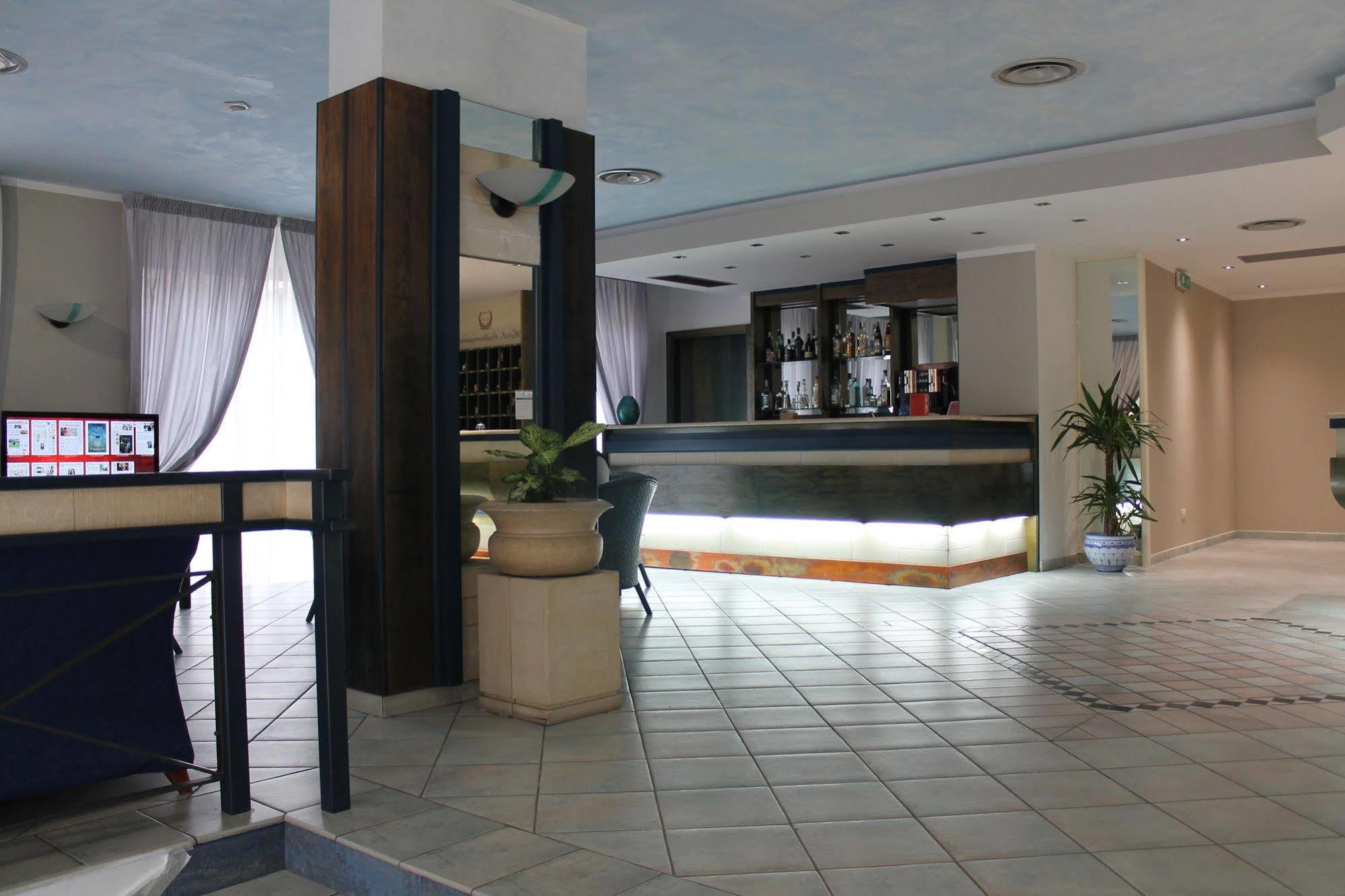 Hotel Mediterraneo Roccella Ionica Zewnętrze zdjęcie